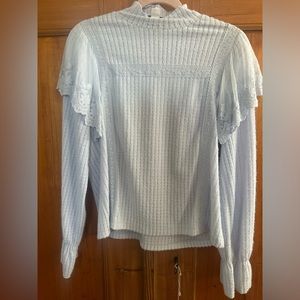 Calligraphy- sz.M baby blue detailed sweater.